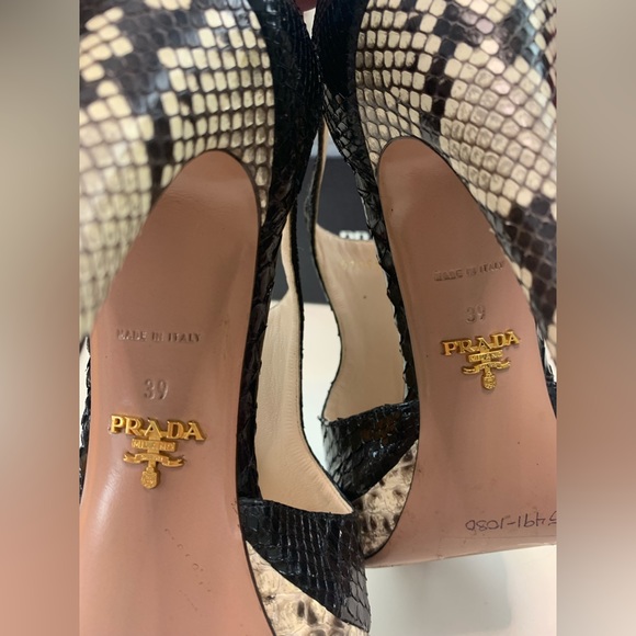 PRADA Python Black Nude Platform Heels Size 39 LN AUTHENTIC - Picture 6 of 10